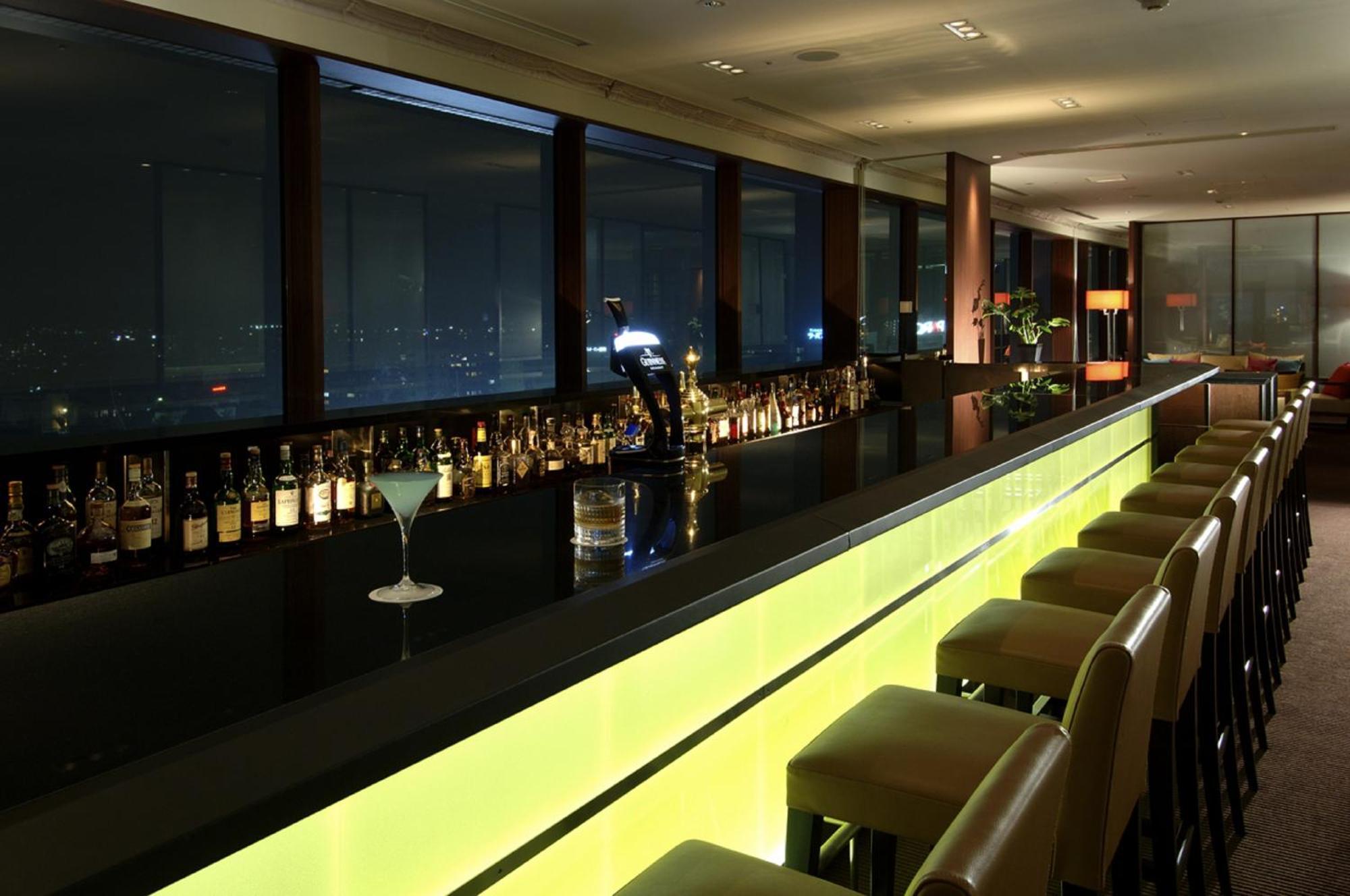 Hotel Associa Shizuoka Esterno foto Skyline Bar