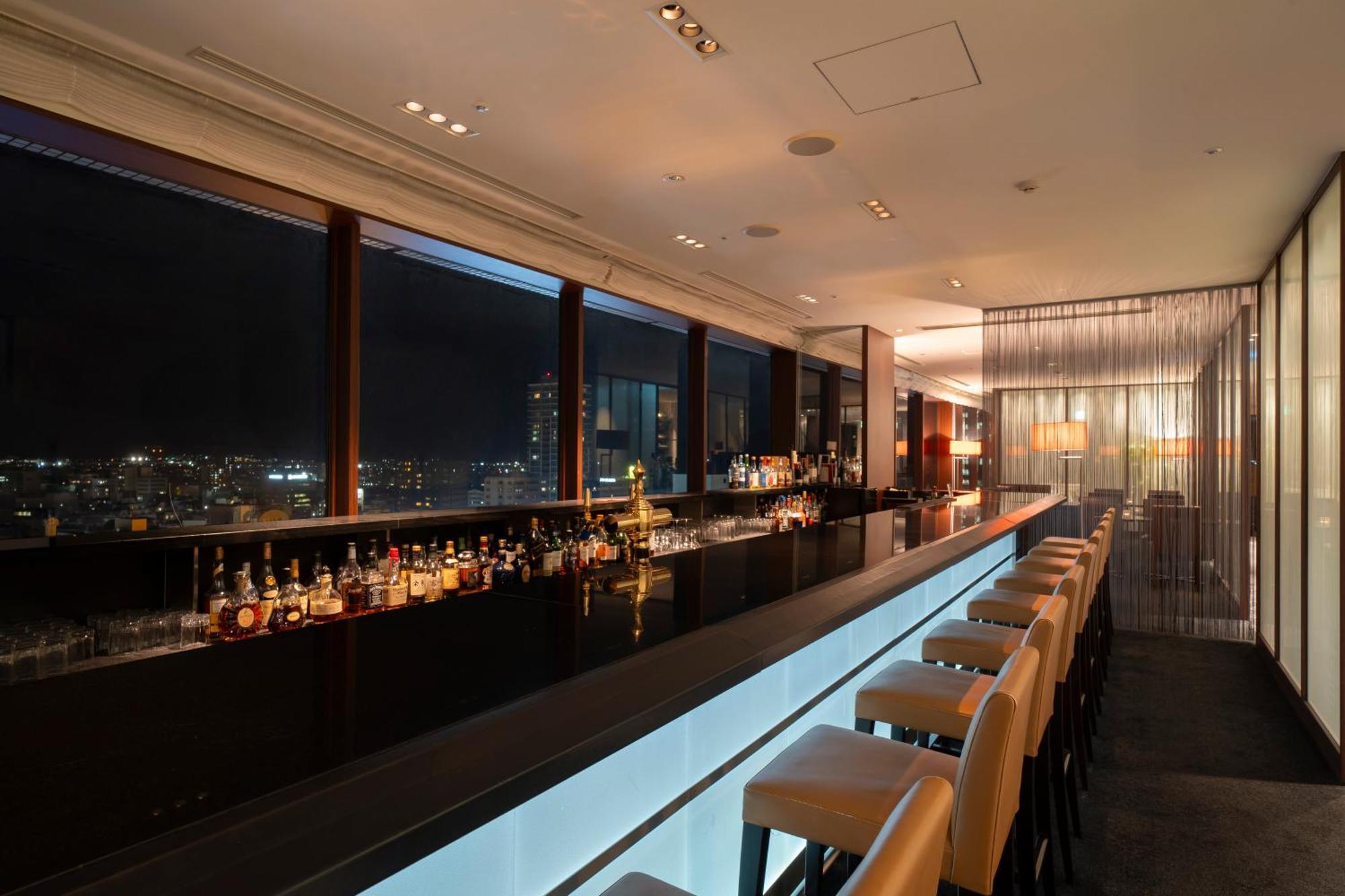 Hotel Associa Shizuoka Esterno foto Sky Bar